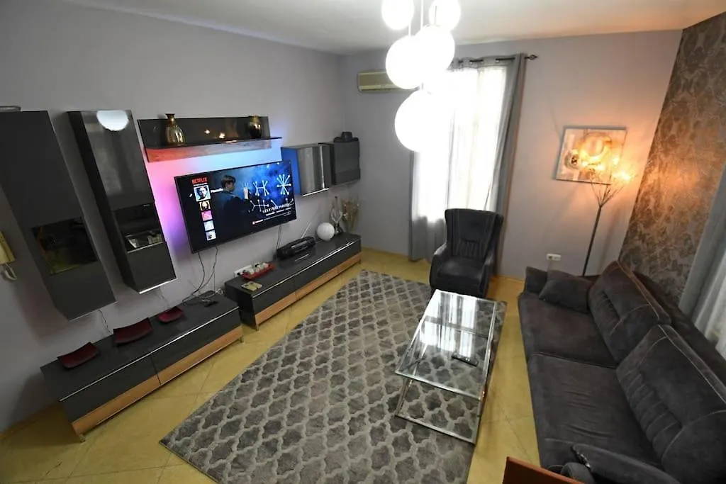 Inb Iconic Spot Apartment Sofia
