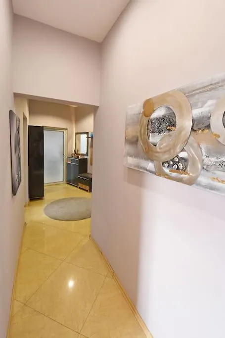 Inb Iconic Spot Apartment Sofia